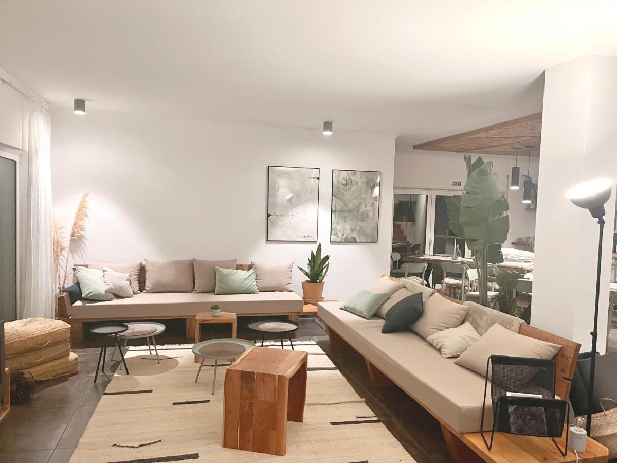 Saone Guesthouse & Coworking Ericeira Esterno foto