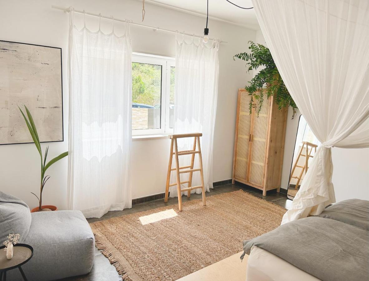 Saone Guesthouse & Coworking Ericeira Esterno foto